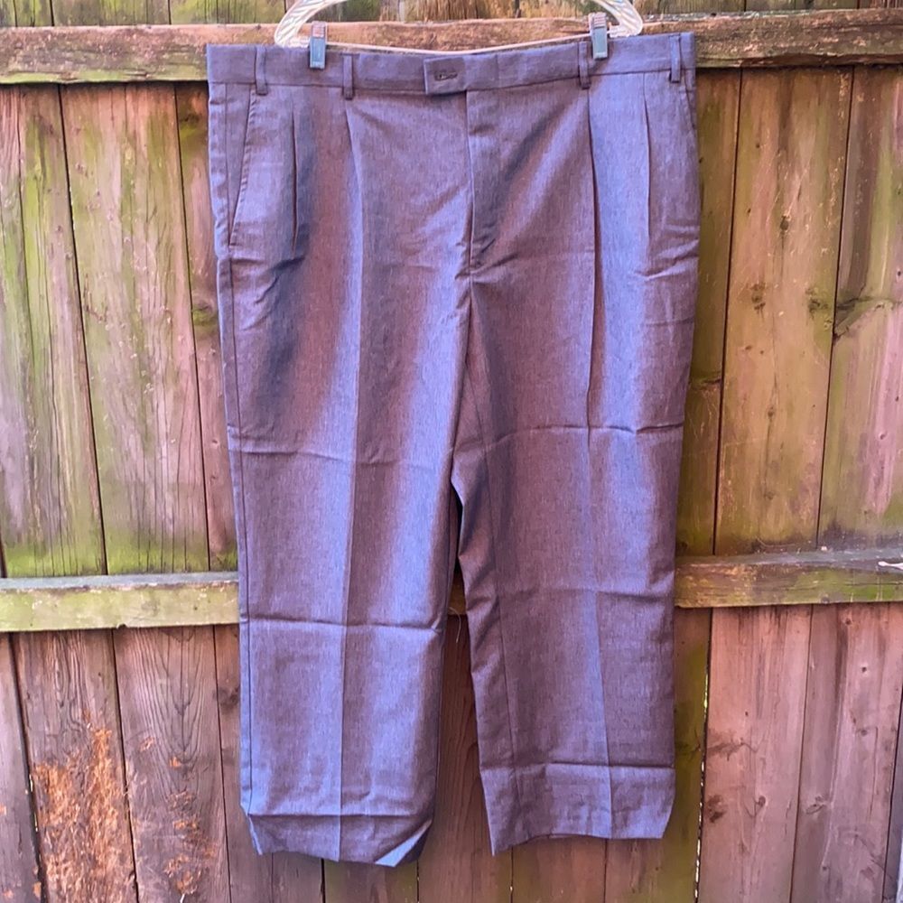 Haha s gray pants sz. 44 x 29